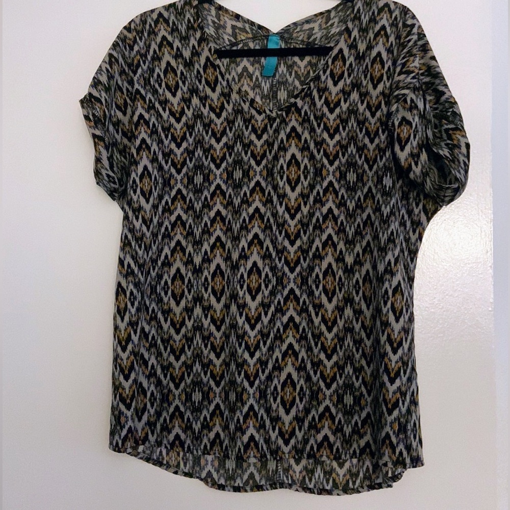 Oversized geometric print blouse